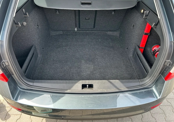 Skoda Octavia cena 82000 przebieg: 39319, rok produkcji 2019 z Warszawa małe 211